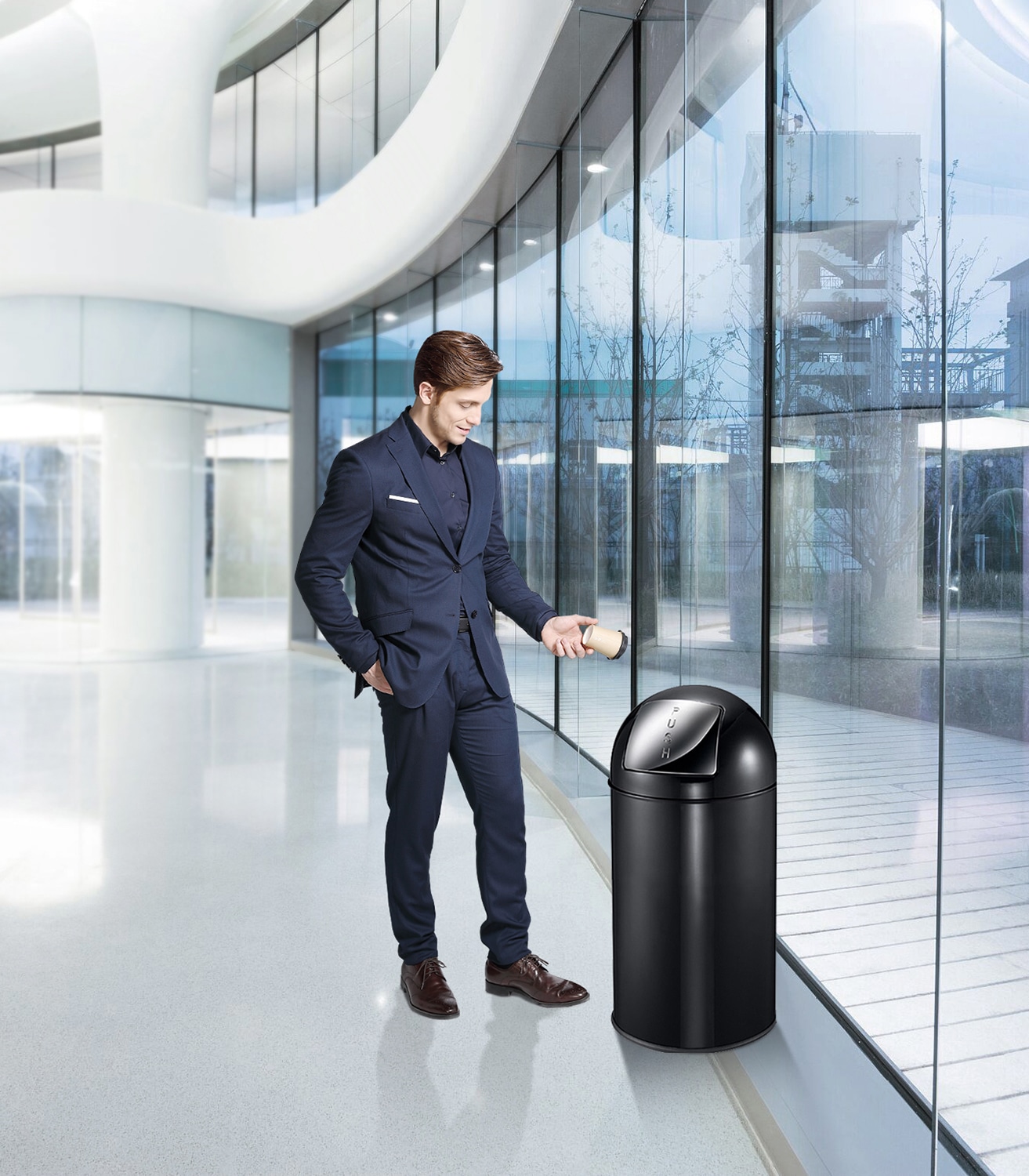 Pushcan 40L Đen mờ