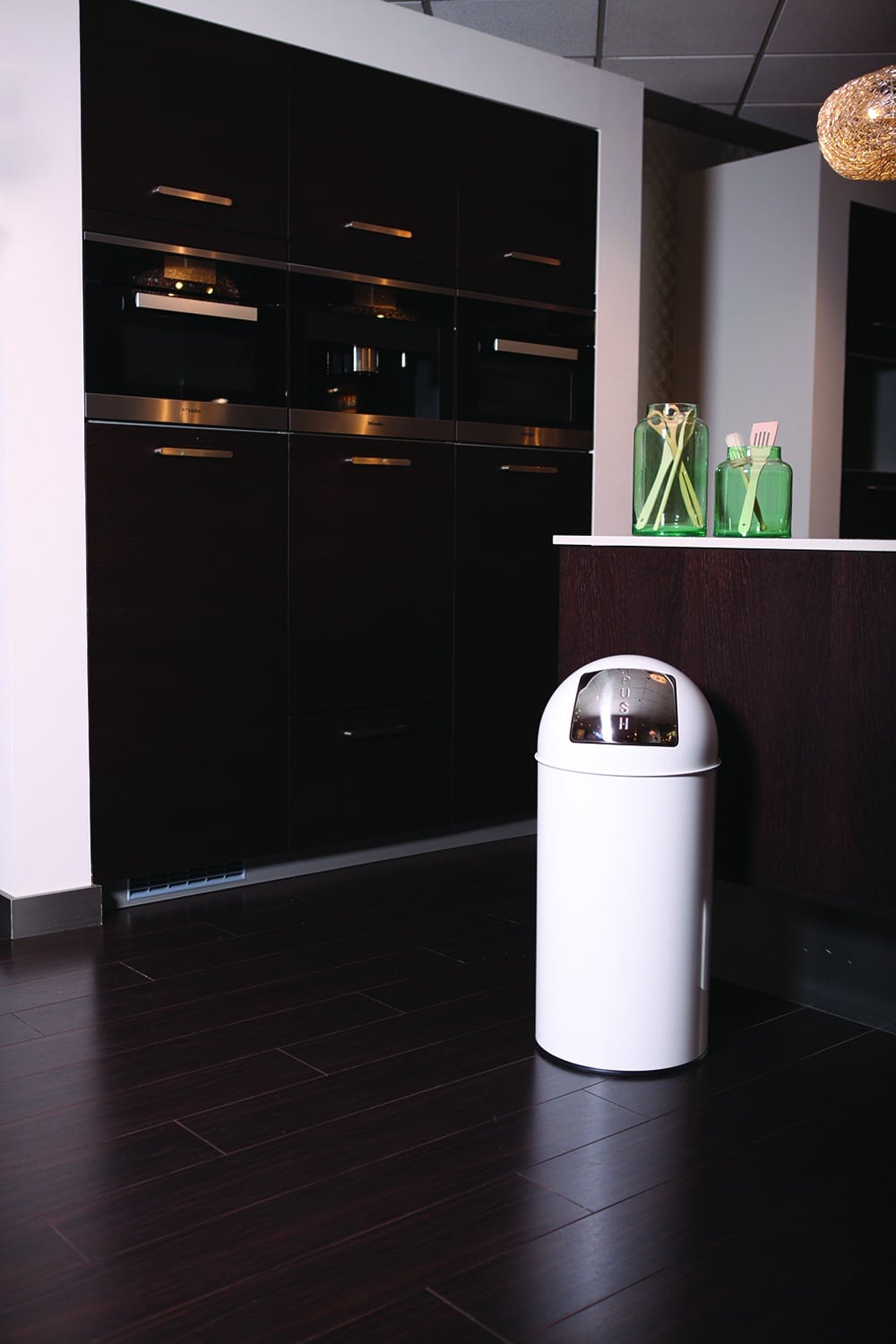 Pushcan 40L Trắng