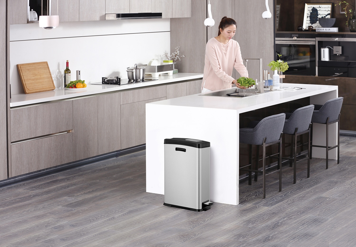 Rejoice Thùng rác đạp chân 30L Inox mờ