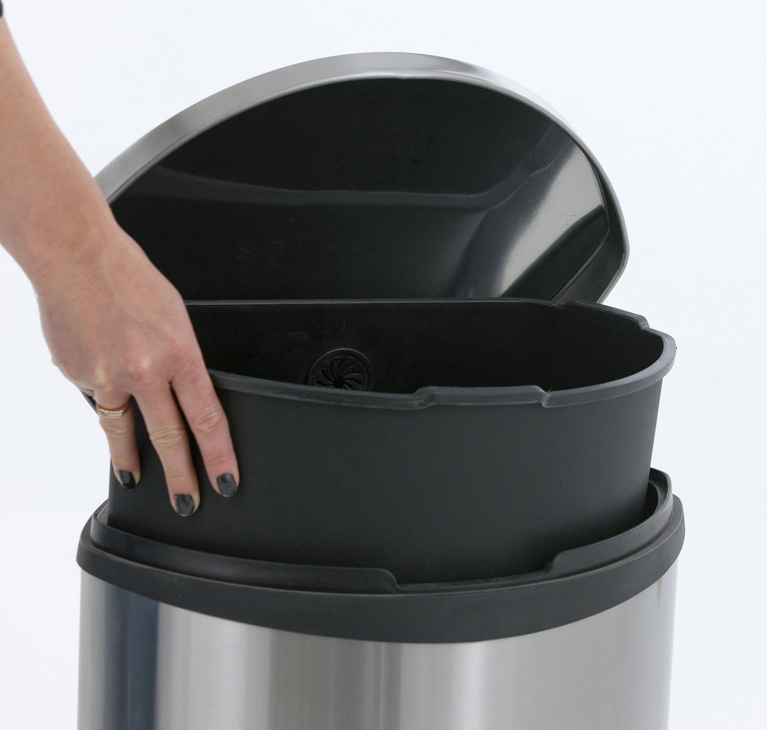 Shell Bin Thùng rác đạp chân 30L Inox mờ