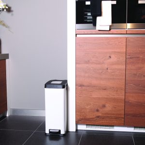 Rejoice Thùng rác đạp chân 30L Trắng