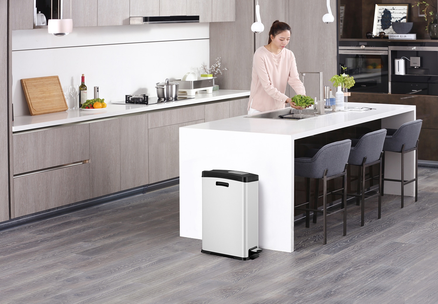 Rejoice Thùng rác đạp chân 30L Trắng