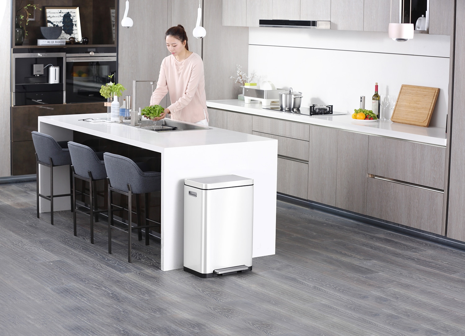 X-Cube Thùng rác đạp chân 45L Trắng