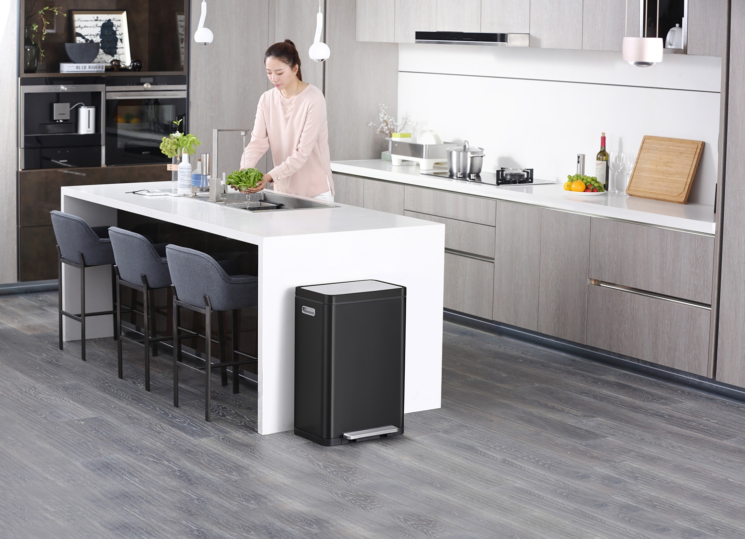 X-Cube Thùng rác đạp chân 45L Đen