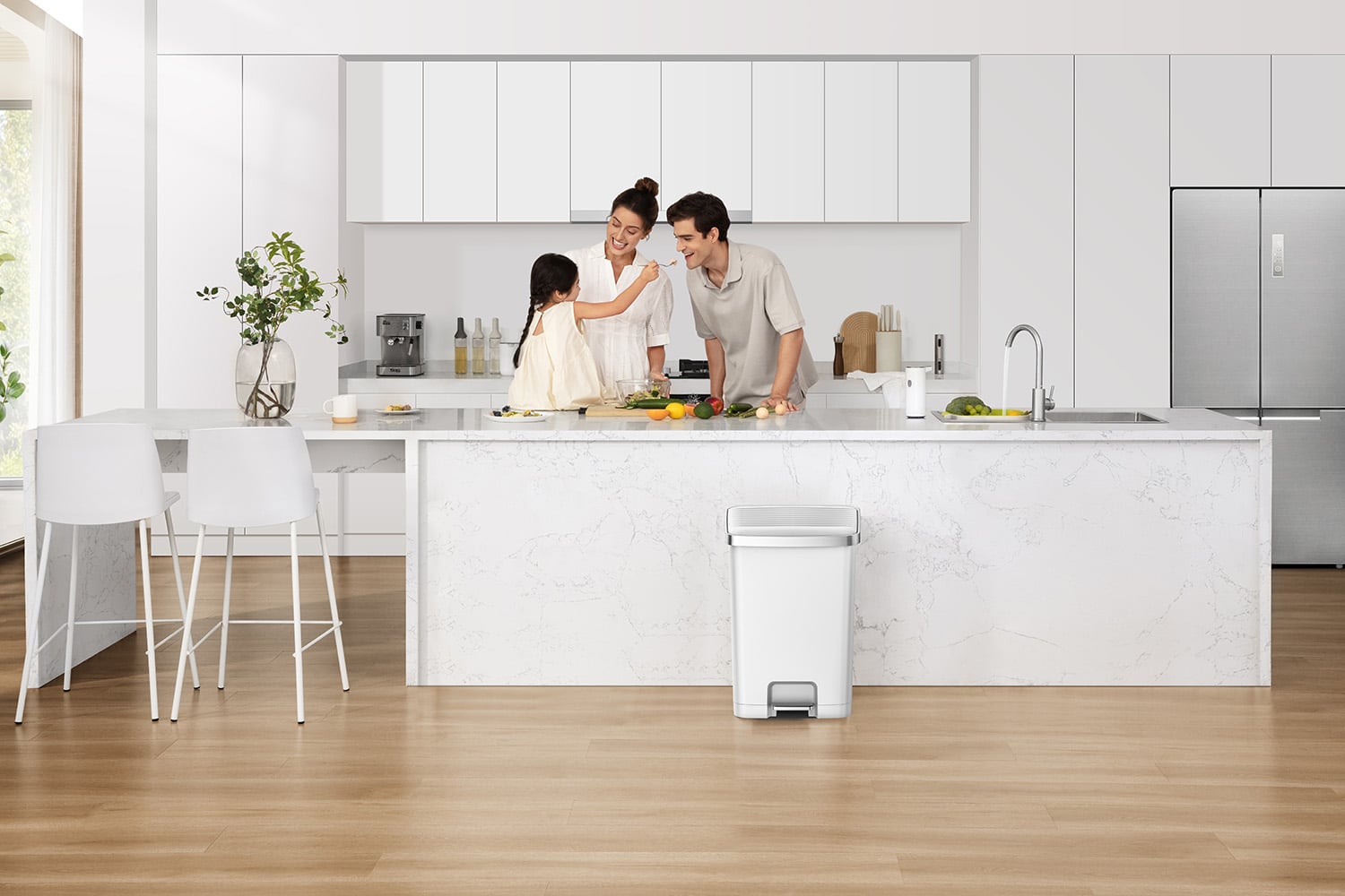 Hana 2 Thùng rác đạp chân 70L Trắng Plastic