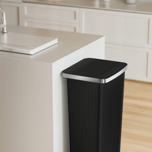 Hana 2 Thùng rác đạp chân 90L Đen Plastic