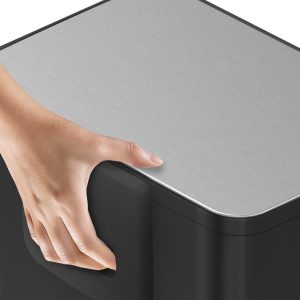 Marina Thùng rác đạp chân 30L Đen mờ