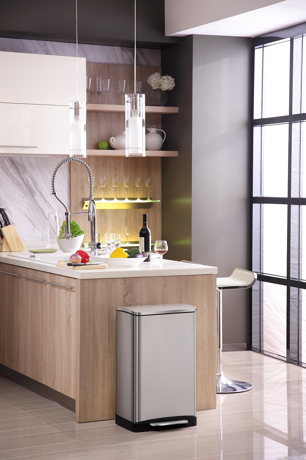 E-Cube Thùng rác đạp chân 40L Inox mờ