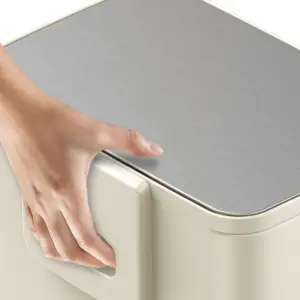Thùng rác đạp chân EKO Marina 30L – Trắng kem