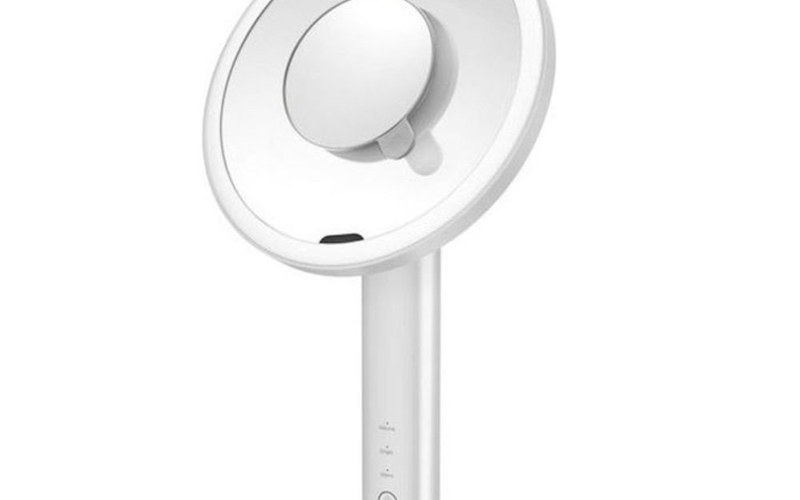 Gương cảm biến EKO iMira Ultra Clear với ánh sáng trang điểm